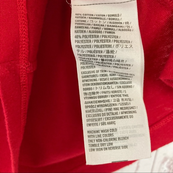 Hollister Juniors S Small T-Shirt Short Sleeve Tee Red Logo Graphic - Picture 5 of 8